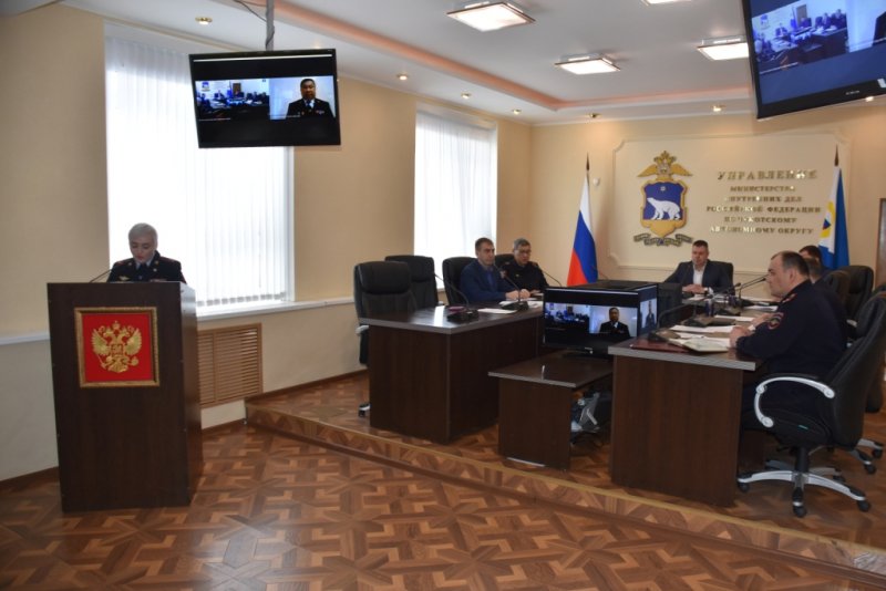 Участковому уполномоченному полиции из села Анюйск Билибинского района присвоено звание на ступень выше